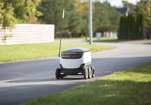 京東用上黑科技 機(jī)器人快遞員呆萌又準(zhǔn)時